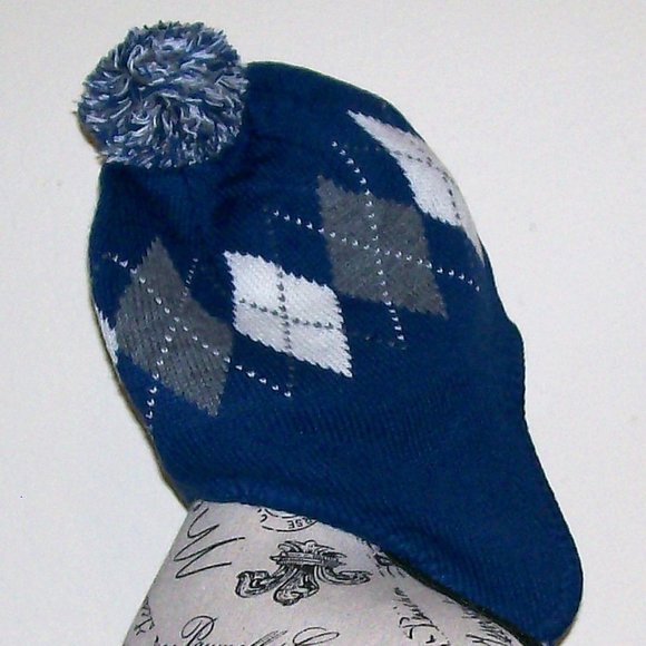 NWOT Warm Knit Beanie - Picture 2 of 6